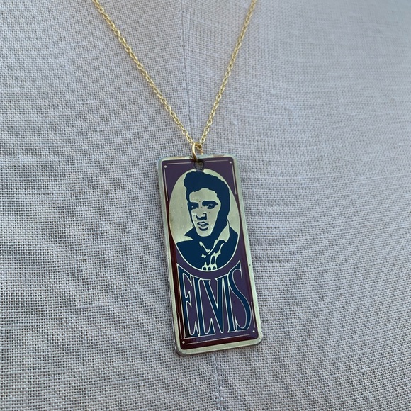 NWT Sterling Silver Plated Chain with Vintage Elvis Charm Necklace - Picture 2 of 14